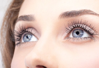 Illustration for article titled Does Having Lash Expansion Damage Your Real Lashes?
